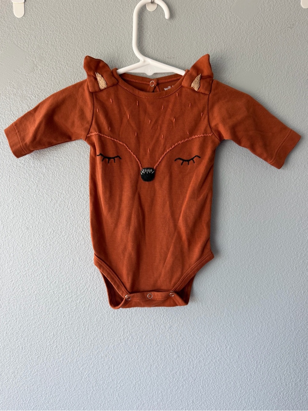 Wild Wawa orange fox face embroidered Pima cotton long sleeve onesie sz 0-3M